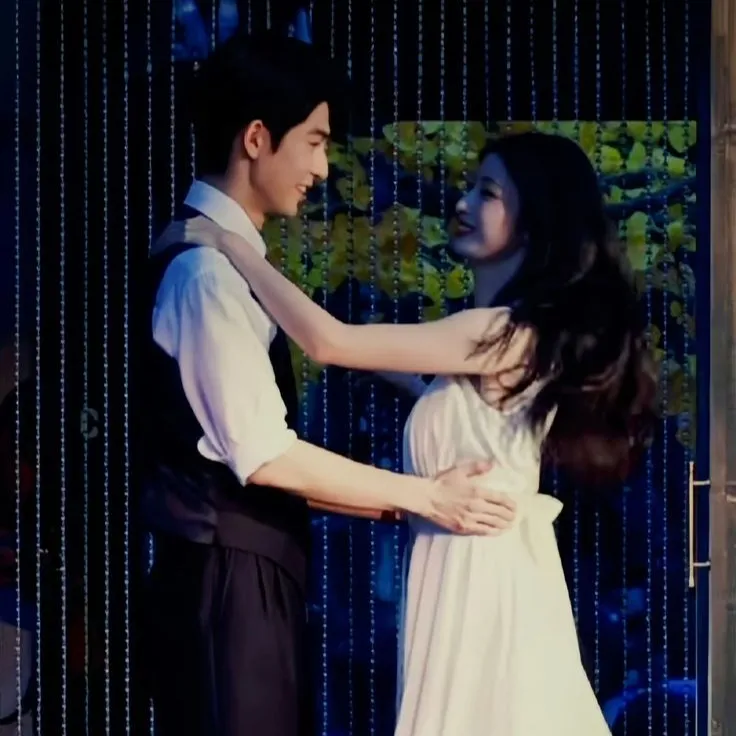 chat with ai character: Jinyoung