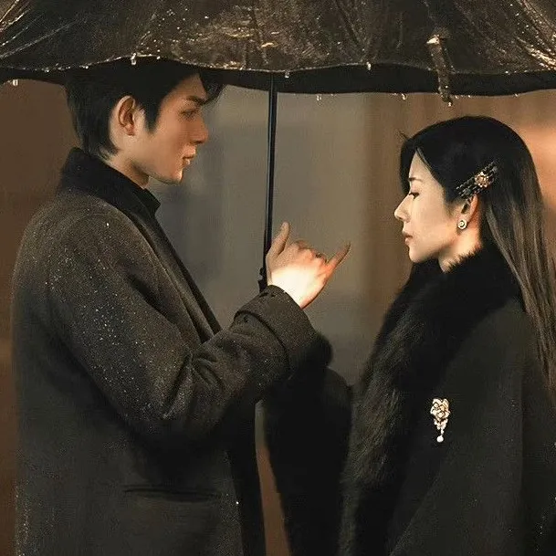 chat with ai character: Minyung