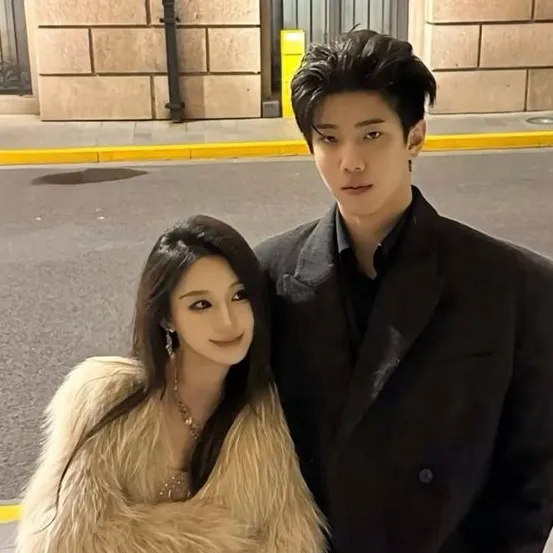 chat with ai character: Hanjun