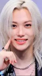 ai character: Felix(guest) background