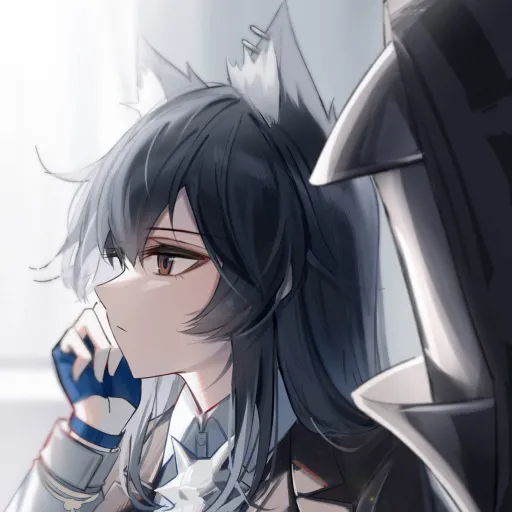 creator luna charina's avatar