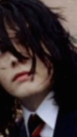 ai character: Gerard way background