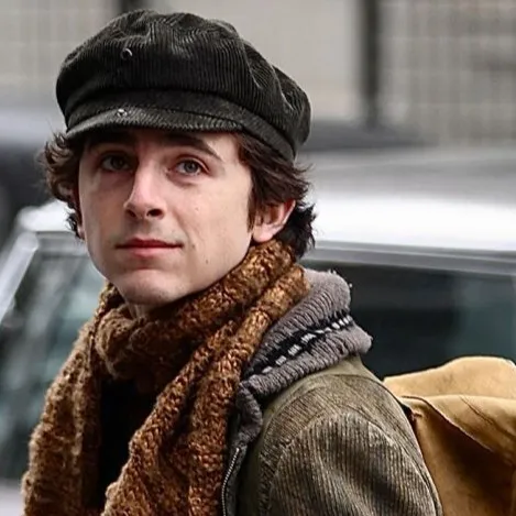 chat with ai character: Bob Dylan