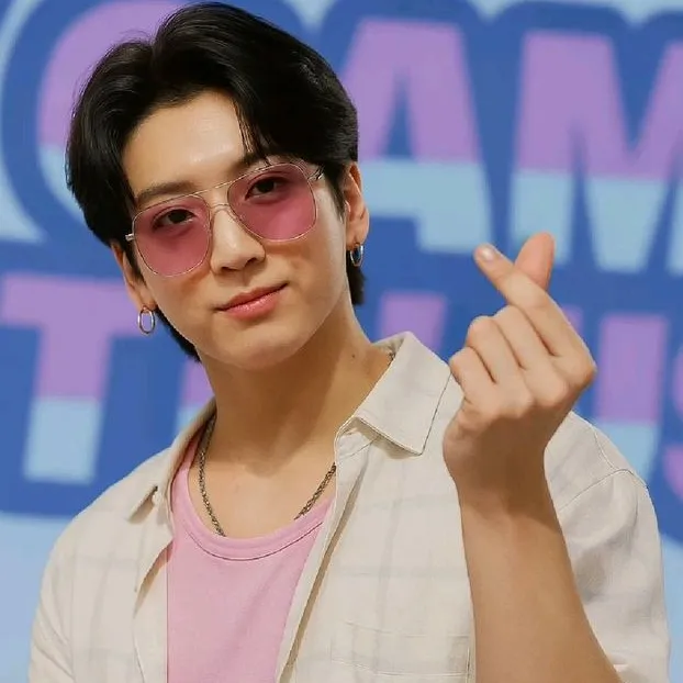 chat with ai character: JK-As-Jinu