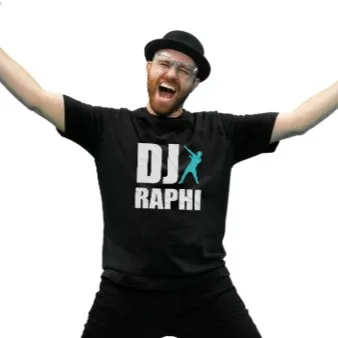 chat with ai character: DJ Raphi