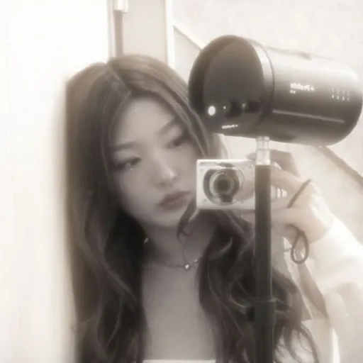 creator ✧_YOONCHIP_♡'s avatar