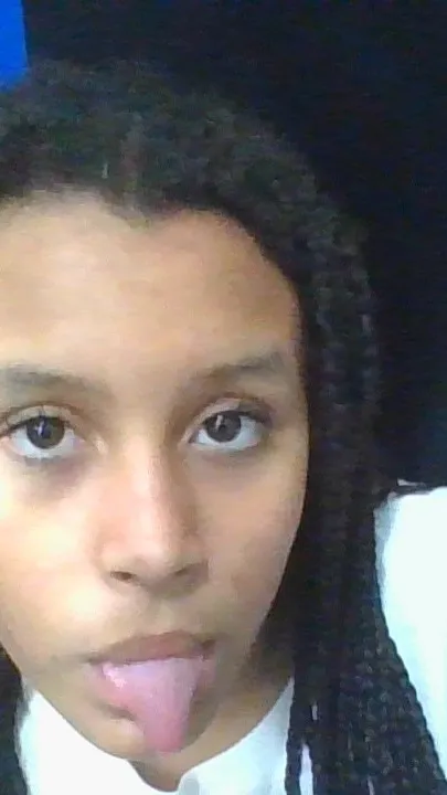 ai character: Nina background