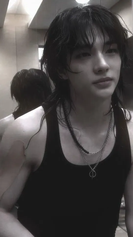 ai character: Hyunjin background