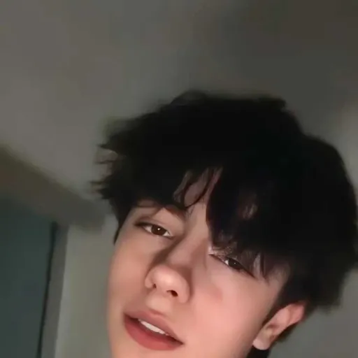 creator 🌳a🌳r🌳b🌳o🌳r🌳e🌳r🌳a🌳🌳's avatar