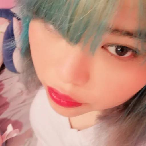 creator Summer Corte's avatar