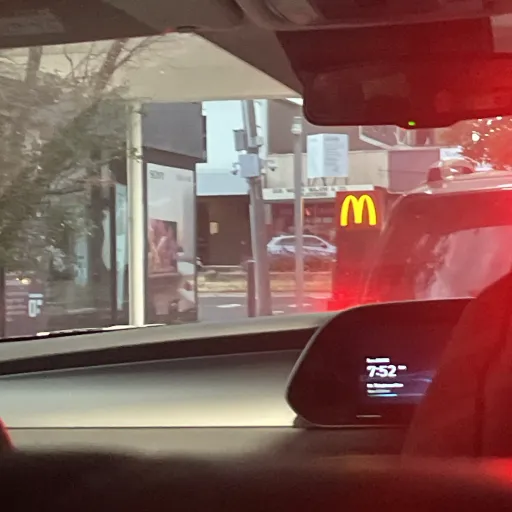 creator (DOESNTTOUCHGRASS)'s avatar