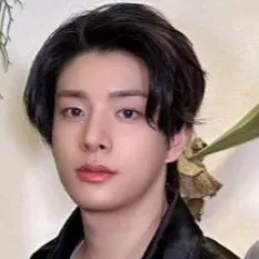 chat with ai character: Jake