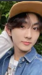 ai character: jungwoon background