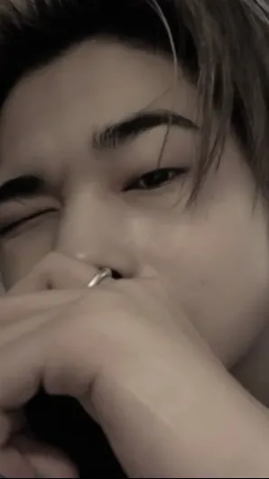 ai character: ni-ki background