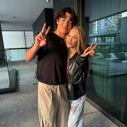 creator ZOMBIES4FAN's avatar