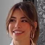 chat with ai character: Madison Beer