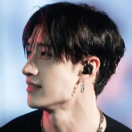 creator k-pop stan # <3's avatar