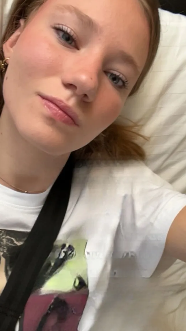 ai character: Petra background