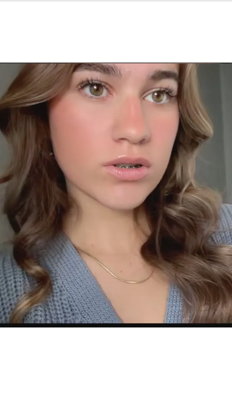 ai character: Ava background