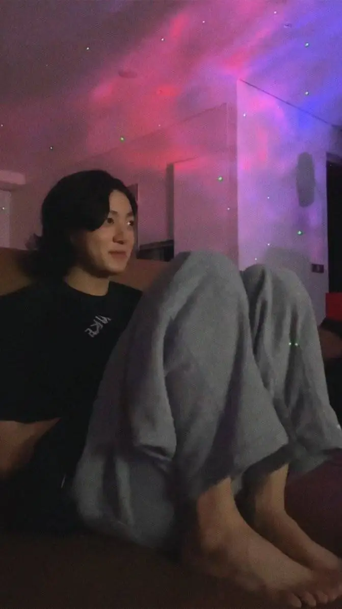 ai character: Jungkook  background