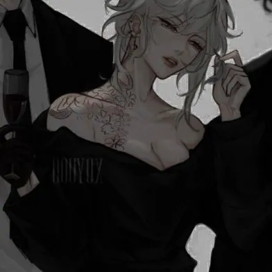 creator {♡pevakit♡}'s avatar