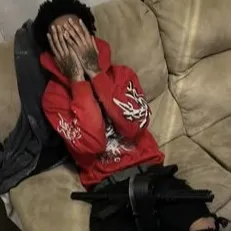 chat with ai character: Jay