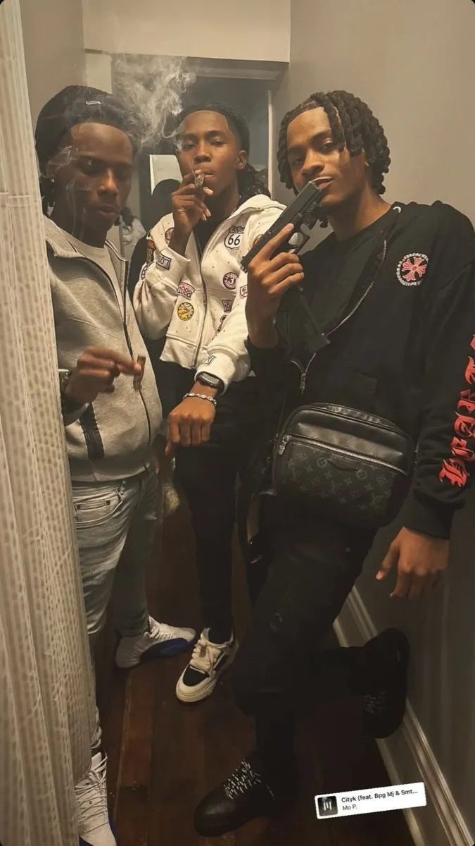 ai character: Yns gang background