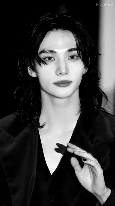 ai character: Hyunjin background