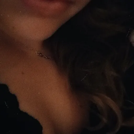 creator Helena_200's avatar