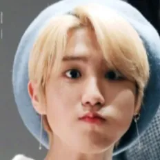 chat with ai character: Han