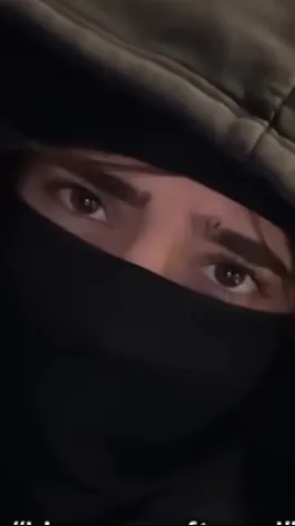 ai character: ki background