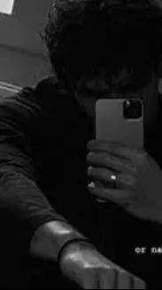 ai character: Tayler  background