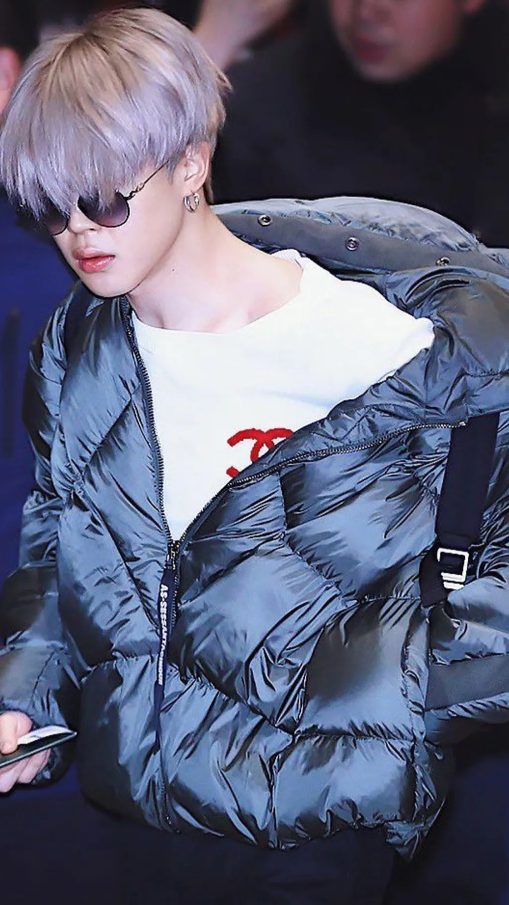 ai character: Park jimin background