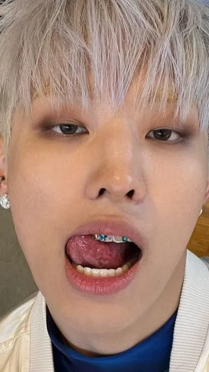 ai character: Keeho  background