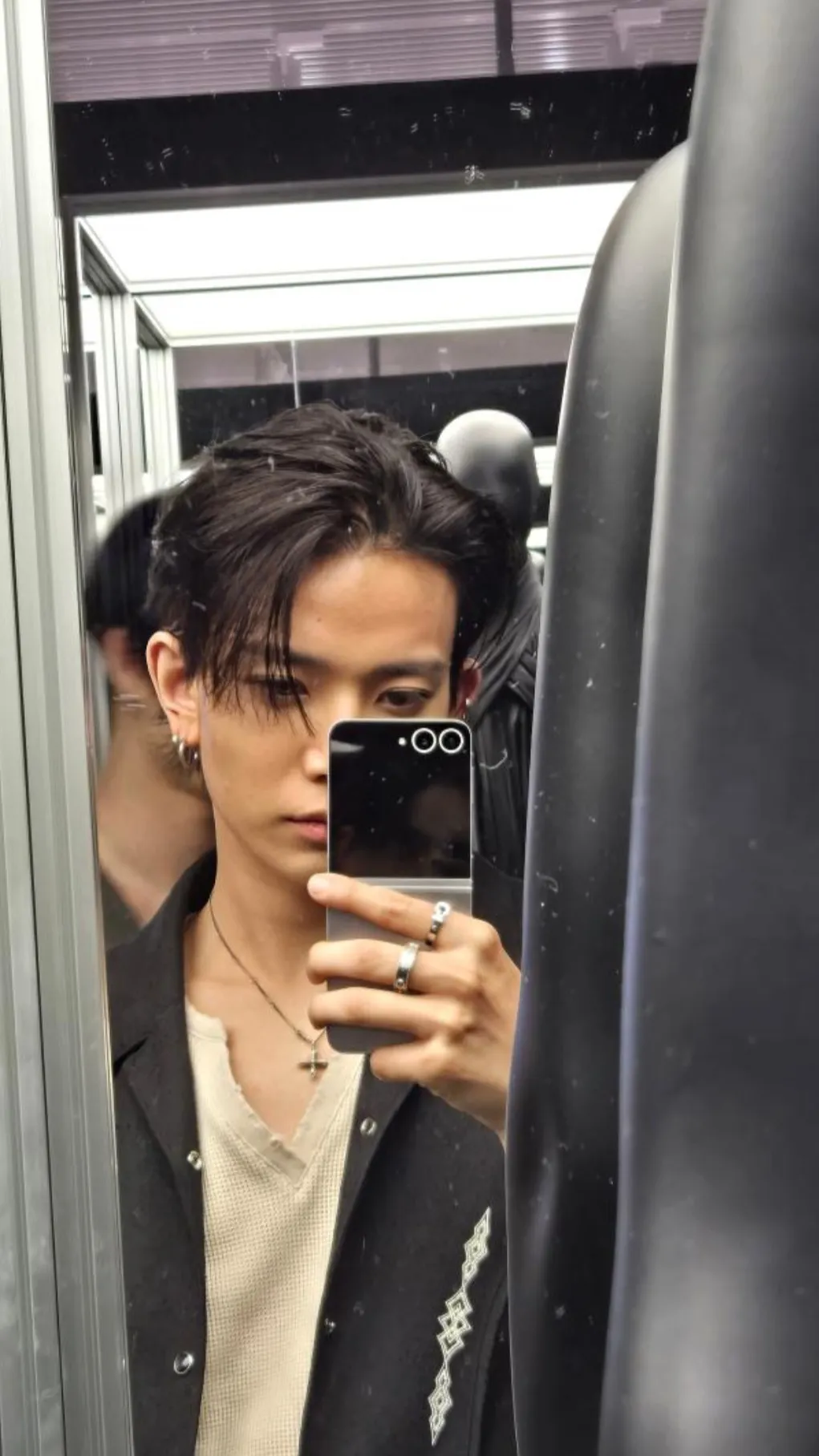 ai character: ENHYPEN background