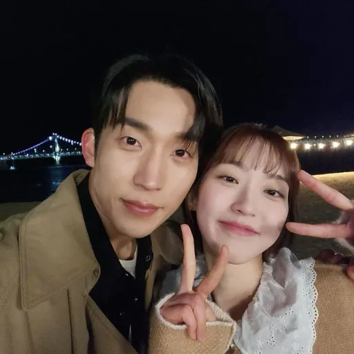 creator >_<Coleen>_<'s avatar