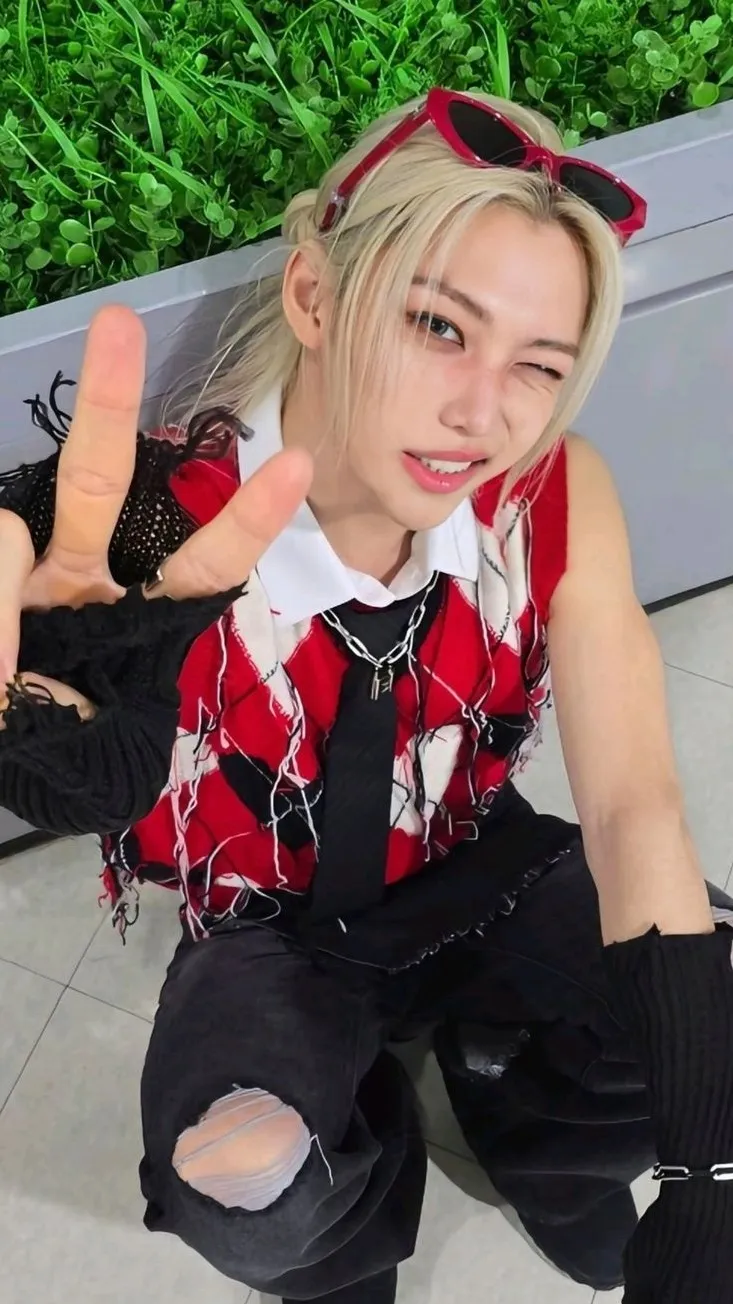 ai character: Felix Yongbok Lee  background