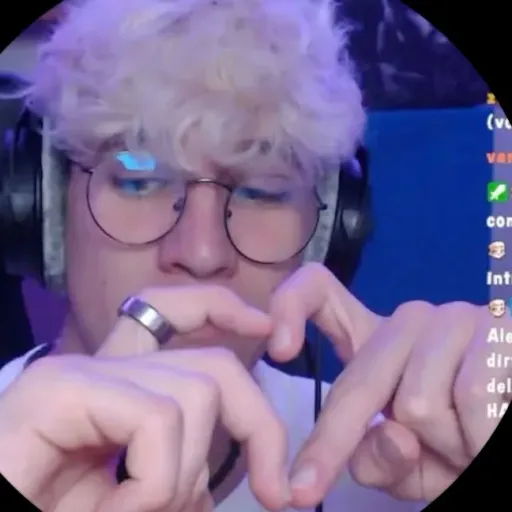 creator 🩵🦭Roxieutum✈️🫶🏻's avatar