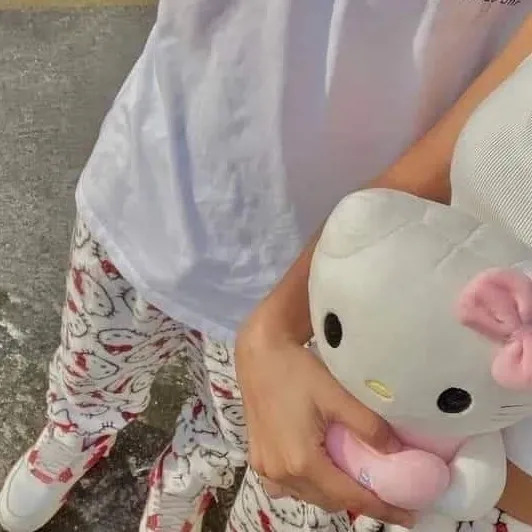 chat with ai character: ❤️❤️‍🩹Bf & Gf❤️❤️