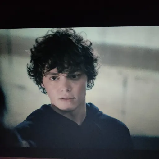 creator Ethan Landry 🫦's avatar