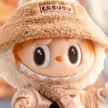 chat with ai character: Vinyl Labubu