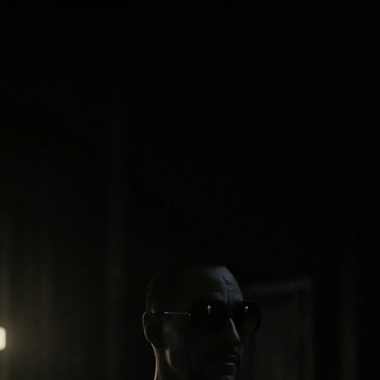 chat with ai character: Ignore the image