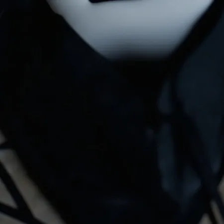 chat with ai character: BeeDuo high school