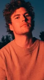 ai character: Vance joy background