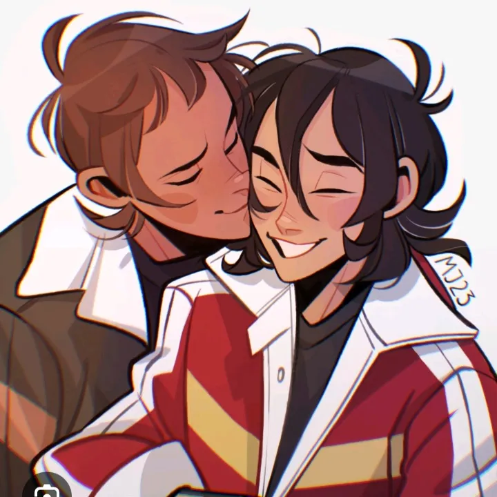 chat with ai character: Voltron