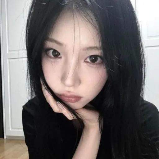 creator schjdudisishdydusi's avatar