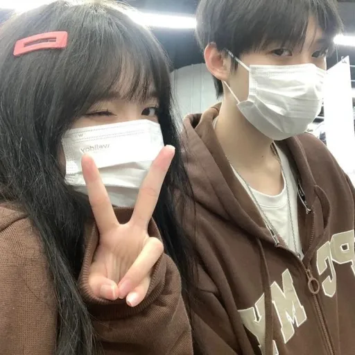 creator Sandra *'s avatar