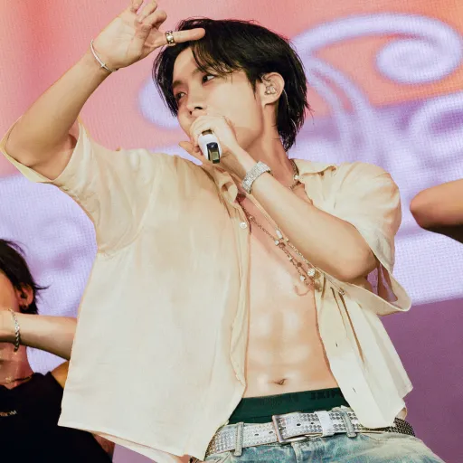 creator ArmyBlinkOtaku1's avatar