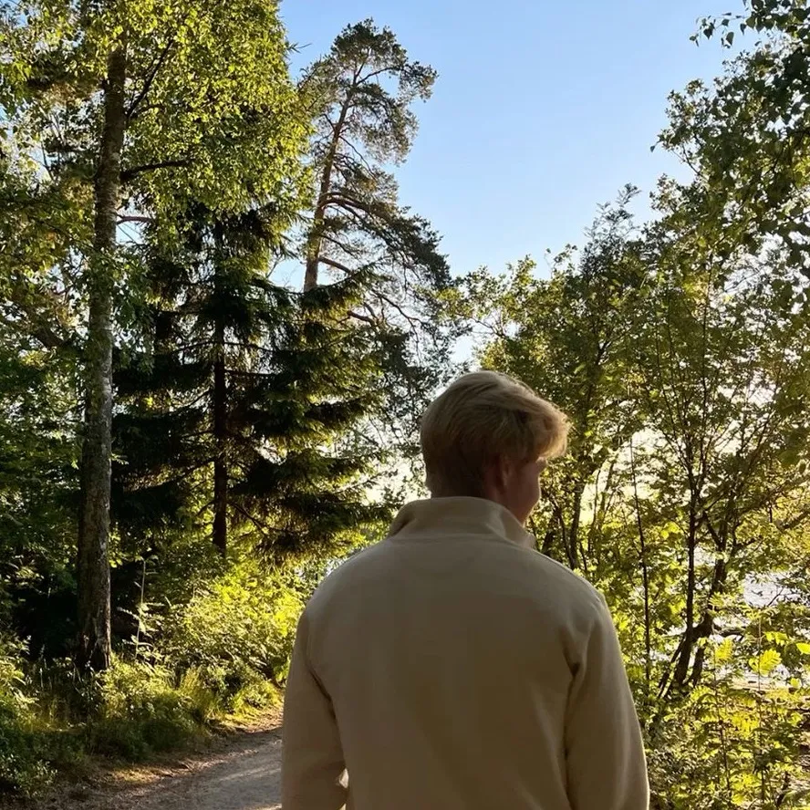 chat with ai character: Jake 