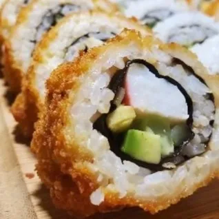 chat with ai character: 🇵🇹x🇺🇸